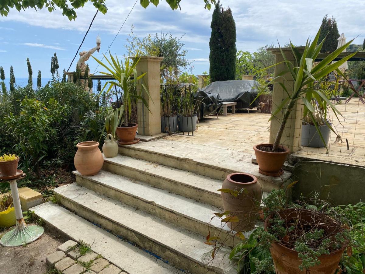 Auberge De La Croix Du Pape Èze Dış mekan fotoğraf
