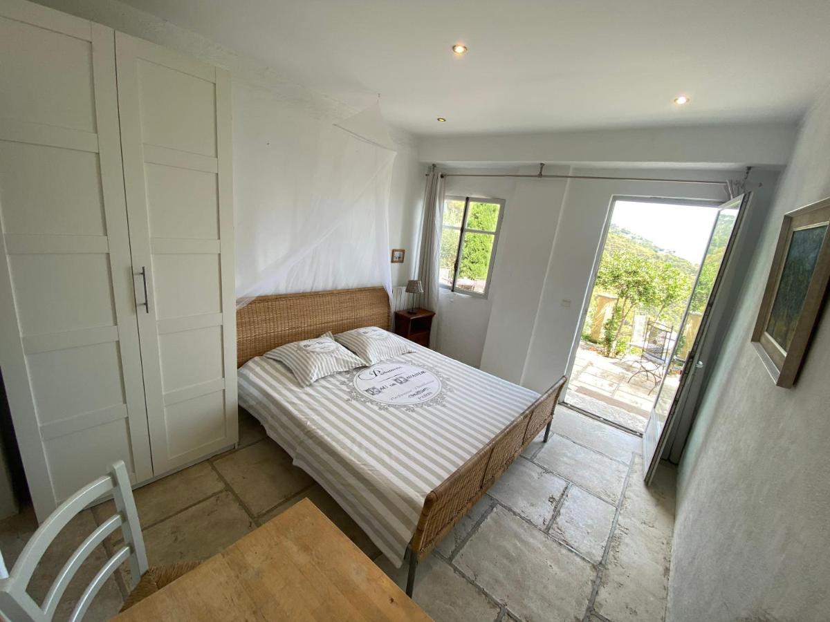 Auberge De La Croix Du Pape Èze Dış mekan fotoğraf
